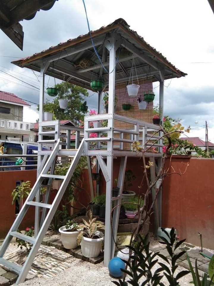 Inspirasi Gazebo Baja Ringan Model Rumah Pohon 